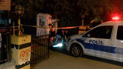 Kadıköy'de sözlü tartışma, bıçaklı silahlı kavgaya dönüştü