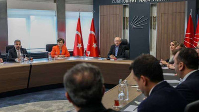 Kemal Kılıçdaroğlu, CHP İstanbul İlçe Başkanları ile bir araya geldi