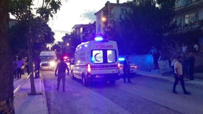 Çorum'da polis otosu ile pikap çarpıştı: 2'si polis 3 kişi yaralandı