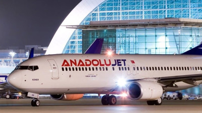 Anadolu Jet 9 dolara yurt dışı bileti kampanyası yaptı: Site çöktü