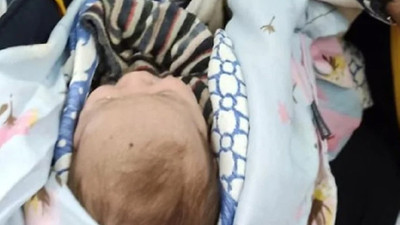 Annesinin araçta bıraktığı bebek hayatını kaybetti