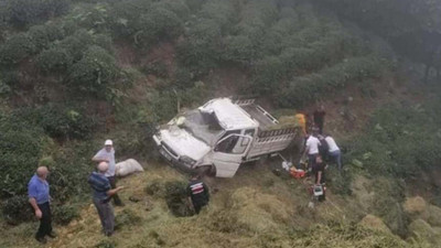 Trabzon'da kamyonet şarampole devrildi: 3 ölü