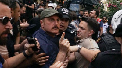 Taciz, şiddet, tehdit iddialarıyla gündeme gelmişti: İstanbul Güvenlik Şube Müdürü Hanifi Zengin ilçeye çekildi