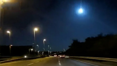 İstanbul'a meteor mu düştü? Canlı yayın görüntüsü ortaya çıktı