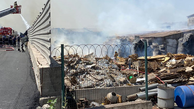 Ankara'da geri dönüşüm fabrikasında yangın çıktı