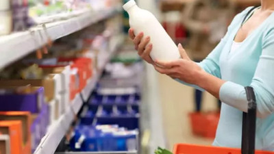 Sütün litre fiyatına peş peşe zamlar: İşte güncel süt fiyatı... Tereyağı ve peynire de zam