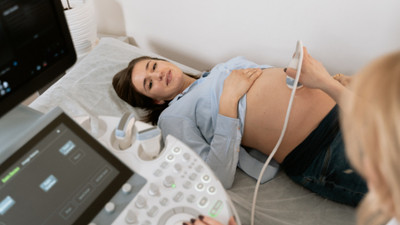 Tüp Bebek (IVF) Tedavisi Nasıl Olur?