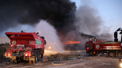 Manisa'da geri dönüşüm fabrikasında yangın