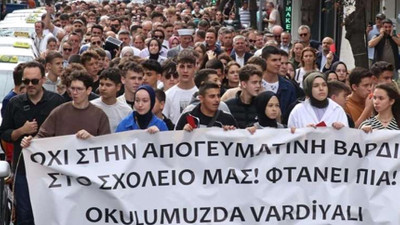 Batı Trakyalı Türklerin 'dönüşümlü eğitim protestosu' devam ediyor