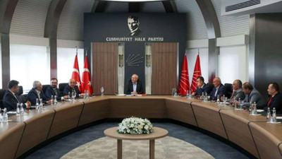 CHP Genel Başkanı Kılıçdaroğlu, Antalya il ve ilçe başkanlarıyla bir araya geldi