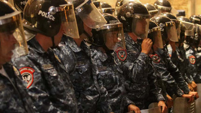 Ermenistan'da darbe girişimi: 8 asker gözaltına alındı