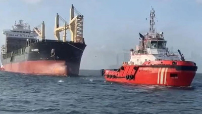 Rusya’ya giden kargo gemisi İstanbul Boğazı’nda arızalandı