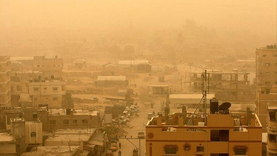 İran'da kum fırtınası çıktı, 2 bin 107 kişi hastanelik oldu