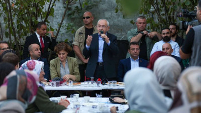 CHP lideri Kılıçdaroğlu, İstanbul'da kadınlarla bir araya geldi