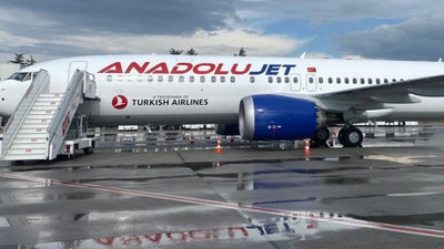 Antalya-Rusya seferini yapan uçakta korku dolu anlar: Yolcular tahliye edildi