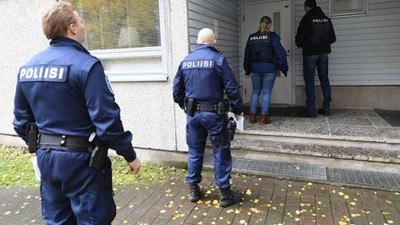 Türkiye’nin Helsinki Büyükelçiliği’ne sis bombalı saldırı