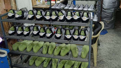 Taklit ayakkabı üretimi yapan işyerine operasyon: 96 bin adet ayakkabı ele geçirildi