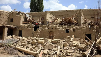 Afganistan'da deprem: 15 ölü, 40 yaralı