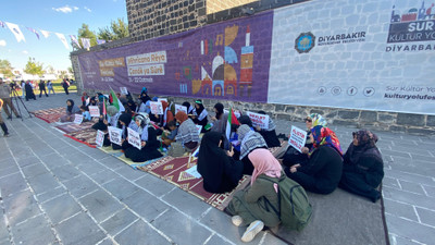 Kadınlar, Filistin için 3 günlük oturma eylemine başladı