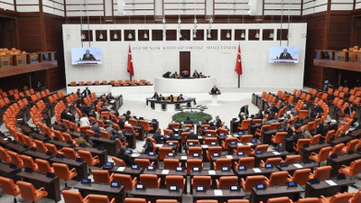AKP ve MHP, CHP'nin Türkiye'de aydınlara yönelik cinayetlerin araştırılması önerisini reddetti