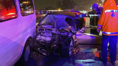 Kocaeli'de zincirleme kaza: 1 ölü, 5 yaralı