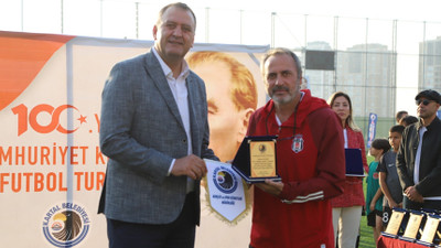 Kartal Belediyesi’nden Cumhuriyet’in 100. yılına özel futbol turnuvası