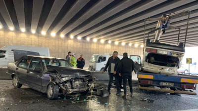 Ankara'da zincirleme trafik kazası: Yaralılar var
