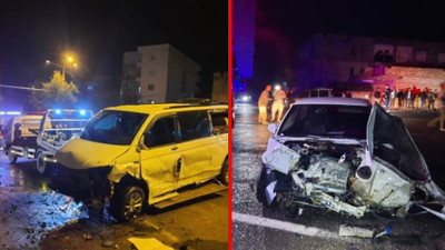 Mardin'de feci kaza: İki araç kafa kafaya çarpıştı
