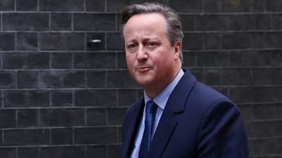 İngiltere'nin eski başbakanı Cameron, Dışişleri Bakanlığı'na atandı