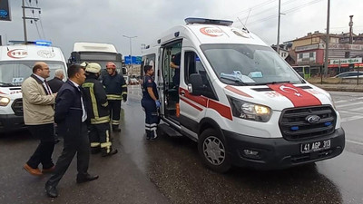 Kocaeli'de feci kaza: 8 kişi yaralandı