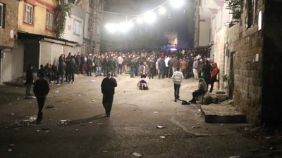 Gaziantep'te sokak düğününe kanlı baskın: Ölü ve yaralılar var