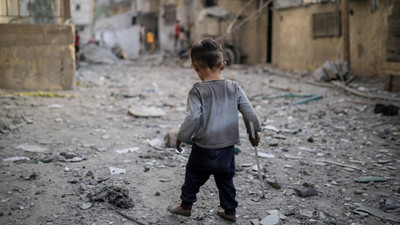 BM: Gazze'de 5 bin 300 çocuk öldürüldü