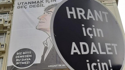 Sebat Apartmanı önünde Hrant Dink protestosu: Faşizme inat kardeşimsin Hrant