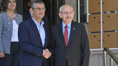CHP'de devir teslim töreni: Yeni Genel Başkan Özgür Özel, görevi Kemal Kılıçdaroğlu'ndan devraldı