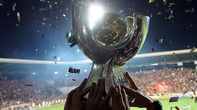 Fenerbahçe'de Süper Kupa maçının Türkiye'de oynanması önergesi kabul edildi