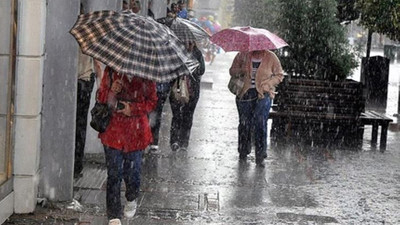 İstanbul'a yağış ve fırtına uyarısı