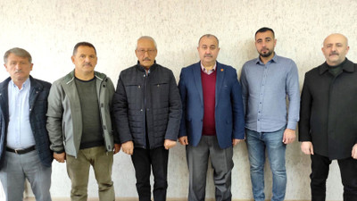 İYİ Partili belediye meclis üyeleri istifa etti