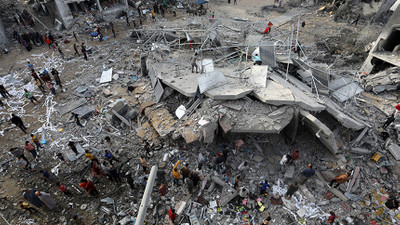 İsrail, Gazze'deki Şifa Hastanesi'ni bombaladı