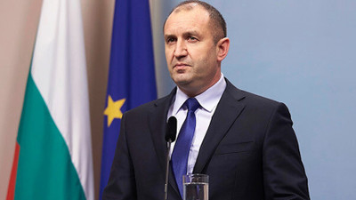 Bulgaristan'da cumhurbaşkanının yetkilerini kısıtlayan yasa tasarısı onaylandı
