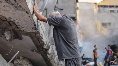 İsrail, 'insani ara'nın bitmesinin ardından 109 Filistinliyi öldürdü