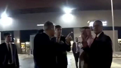 Suudi polisinden havalimanında bekleyen Fox TV ekibine müdahale
