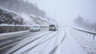 Edirne'de kar: Motosiklet, elektrikli scooter ve motokuryeler trafiğe çıkamayacak