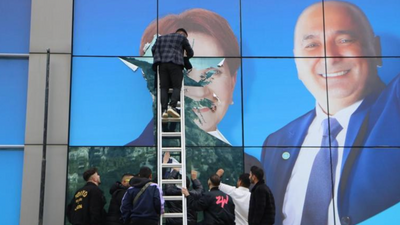 Aday gösterilmeyince Akşener’in afişini yırtıp İYİ Parti'den istifa etti