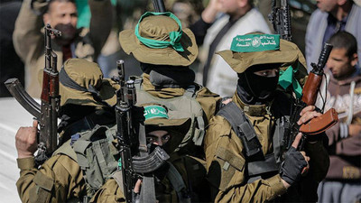 Hamas, esirlerle iletişimin koptuğunu duyurdu