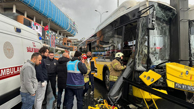 İETT otobüsü direğe çarptı: 8 yaralı