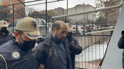 Kırmızı bültenle aranan Kazakistanlı İzmir'de yakalandı
