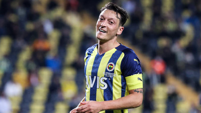 Mesut Özil, Fenerbahçe'yi takipten çıktı