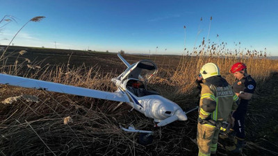 Eğitim uçağı tarlaya indi: Pilot yaralı