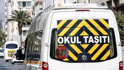 Kadıköy'de öğrenci dolu servis kaçırıldı