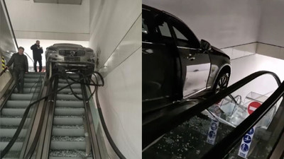 İstanbul'da otomobil AVM'nin yürüyen merdivenine daldı